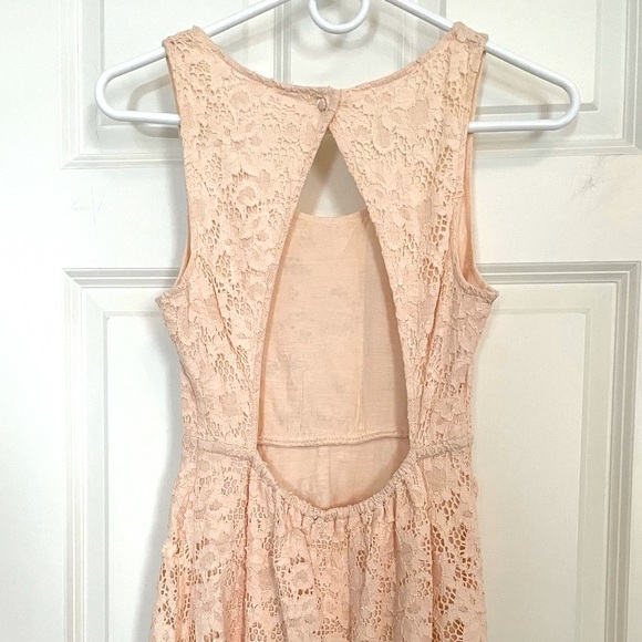 Free People Lace Dress 🎉HostPick🎉 - Picture 3 of 5
